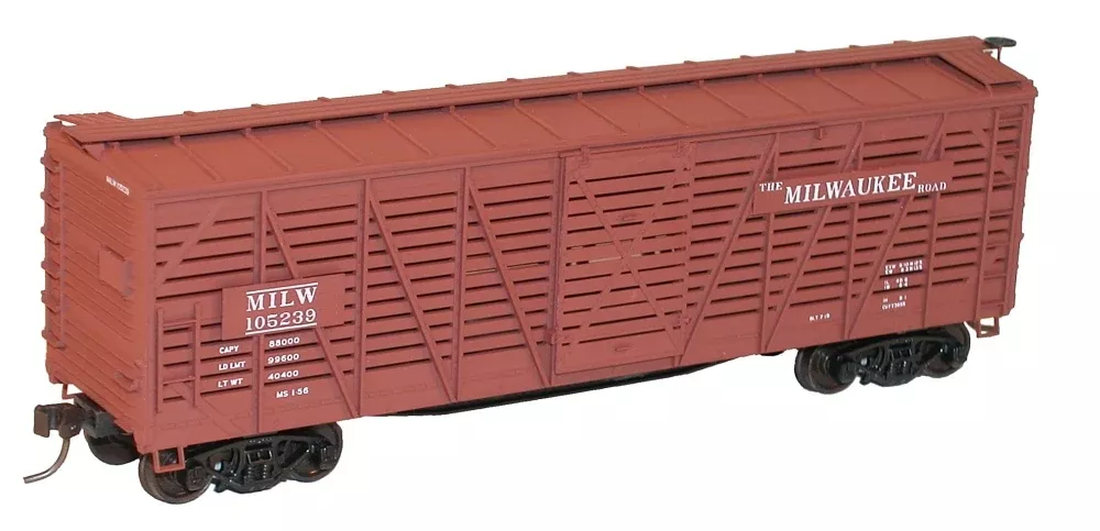 Accurail 47041 HO Scale 40' Wood Stock Car Kit Milwaukee Road MILW
