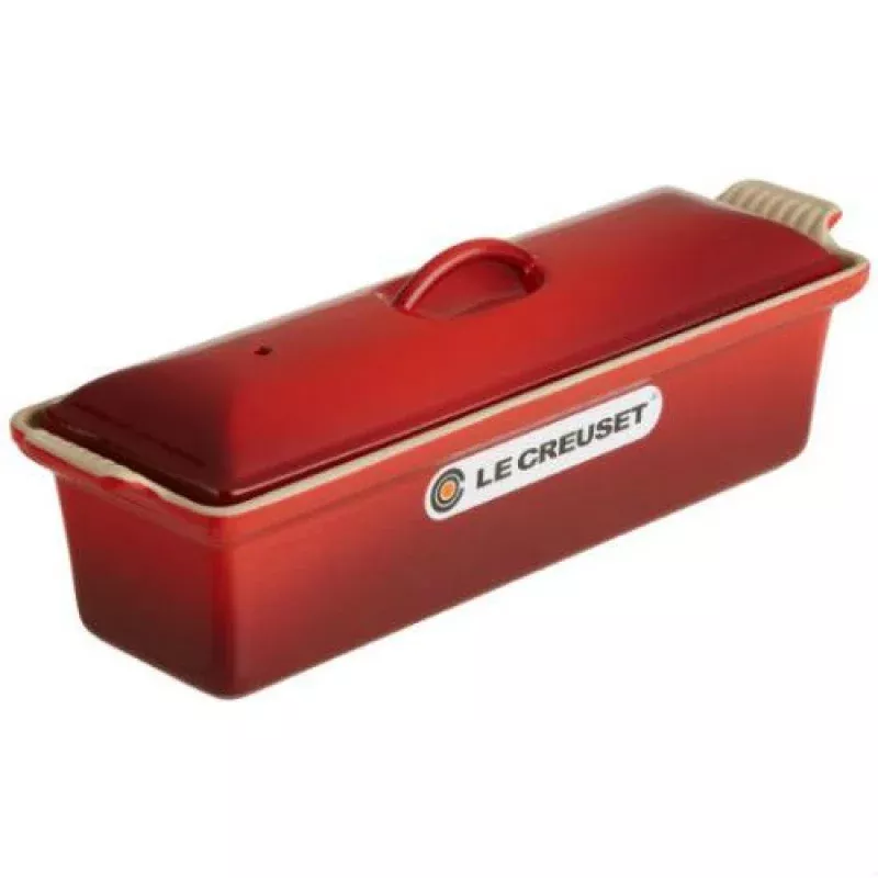 Le Creuset 1 1/2 Qt Pate Terrine - Cherry Red