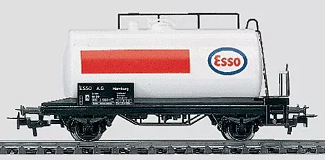 Marklin 4441 HO Scale Tank Car DB Esso