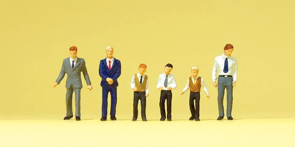 Preiser 10560 HO Scale Church-Goers II Figure Set