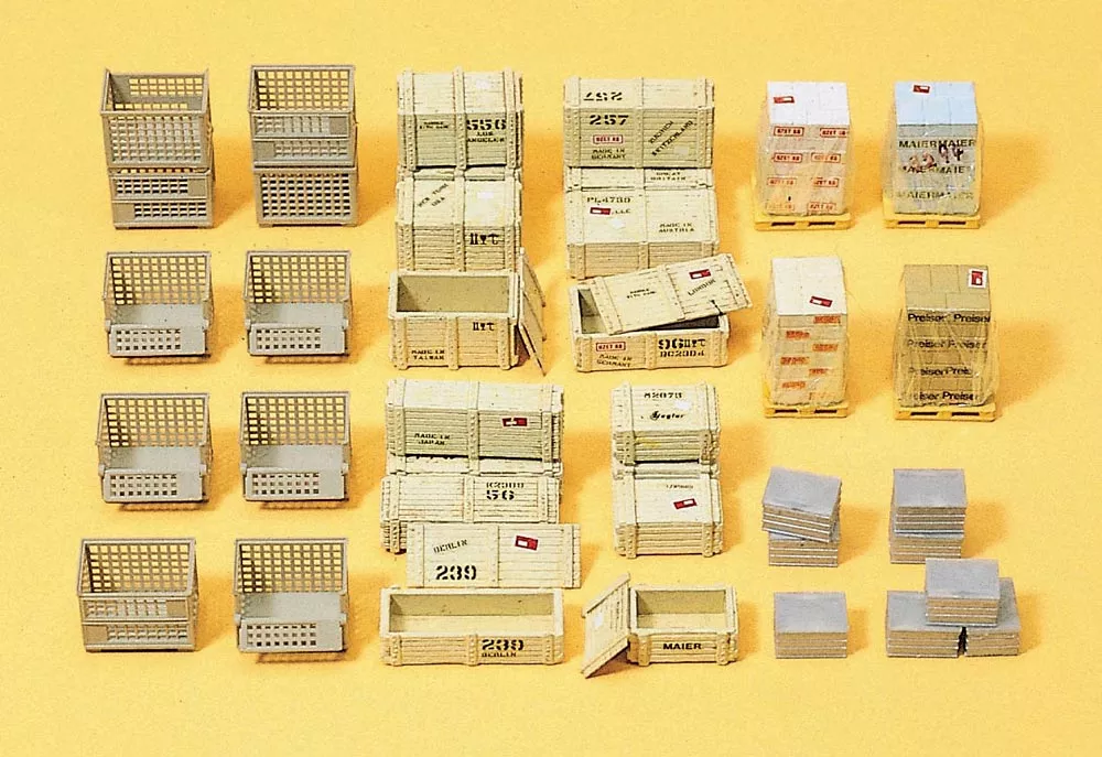 Preiser 17110 HO Scale Lattice Box, Pallets & Crates 38-Piece Set