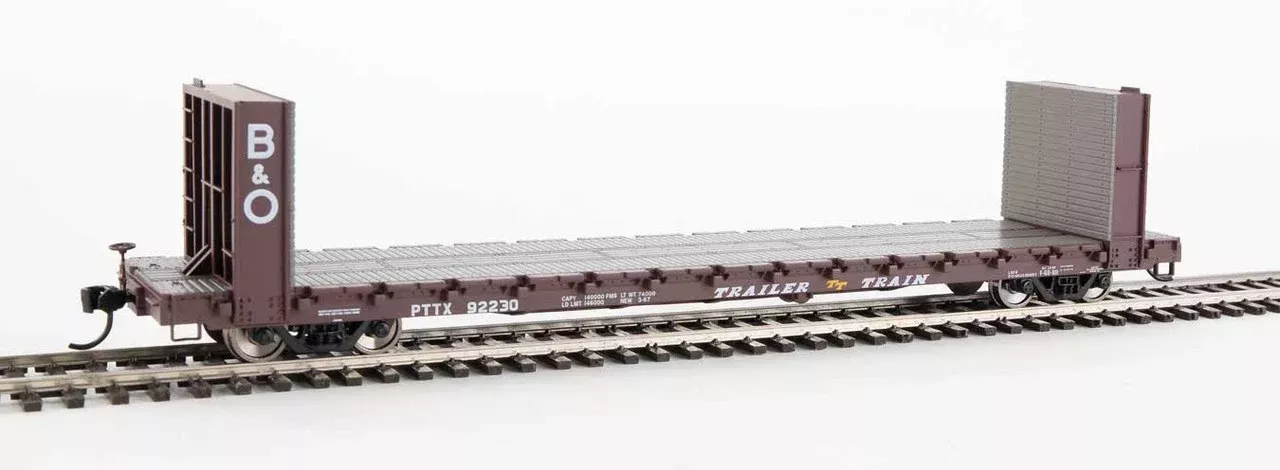 Walthers 910-5814 60′ Pullman-Standard Bulkhead Flatcar (48′ IL) PTTX – Trailer-Train with B&O Bulkheads #92230 HO Scale