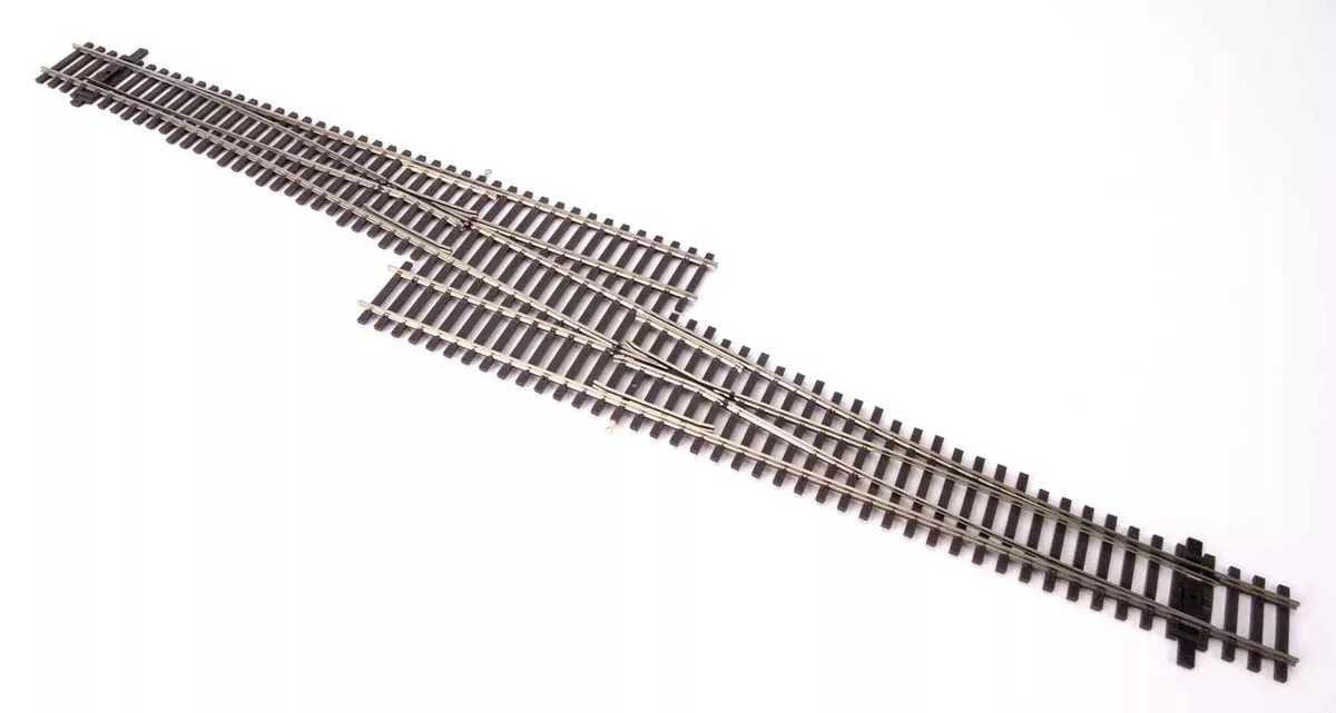 Walthers 948-83076 HO Scale Code 83 #6 Right Hand Single Crossover Turnout